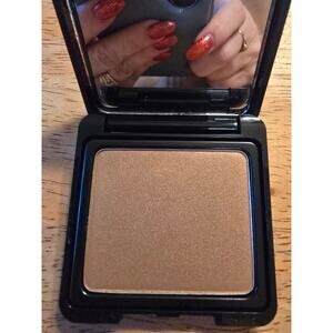 Japonesque Velvet Touch Blush Shade 05  NWT